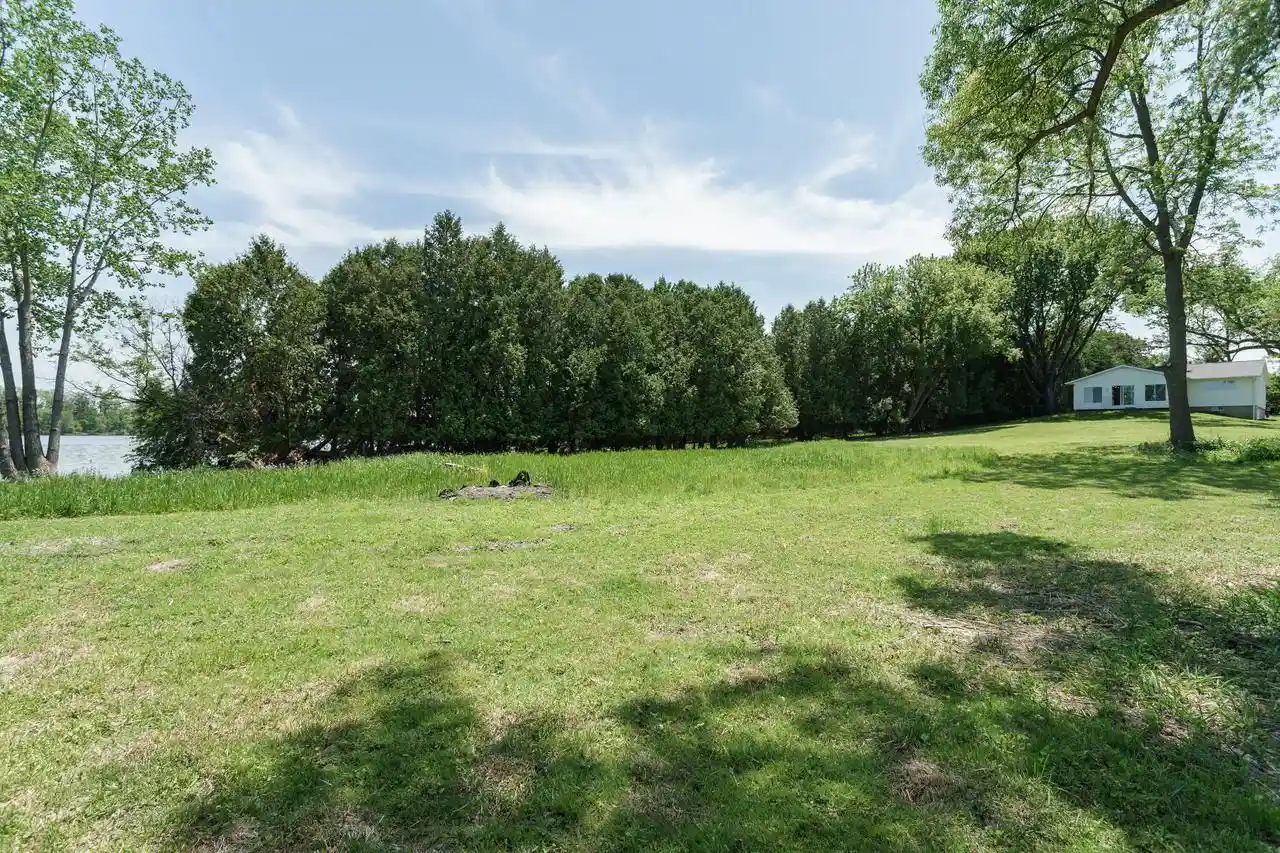 Homes for sale in Hustisford, WI | W4428 Lakeview Dr Dr, Hustisford, WI 53034 | MLS# 1964339