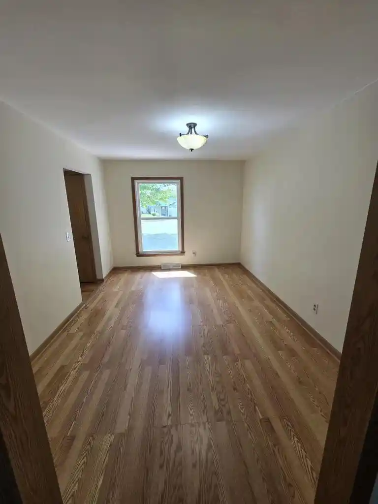 3rd image of 447 S Woodland Dr Dr, Whitewater, WI 53190 | MLS# 1964342