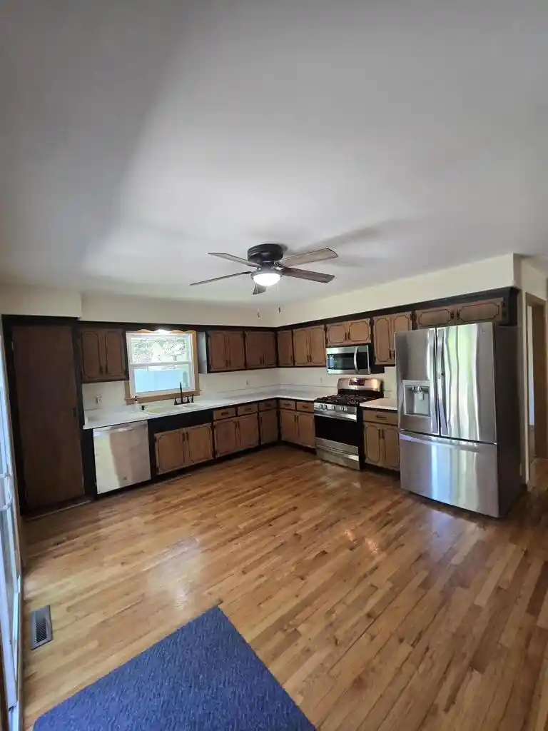 5th image of 447 S Woodland Dr Dr, Whitewater, WI 53190 | MLS# 1964342