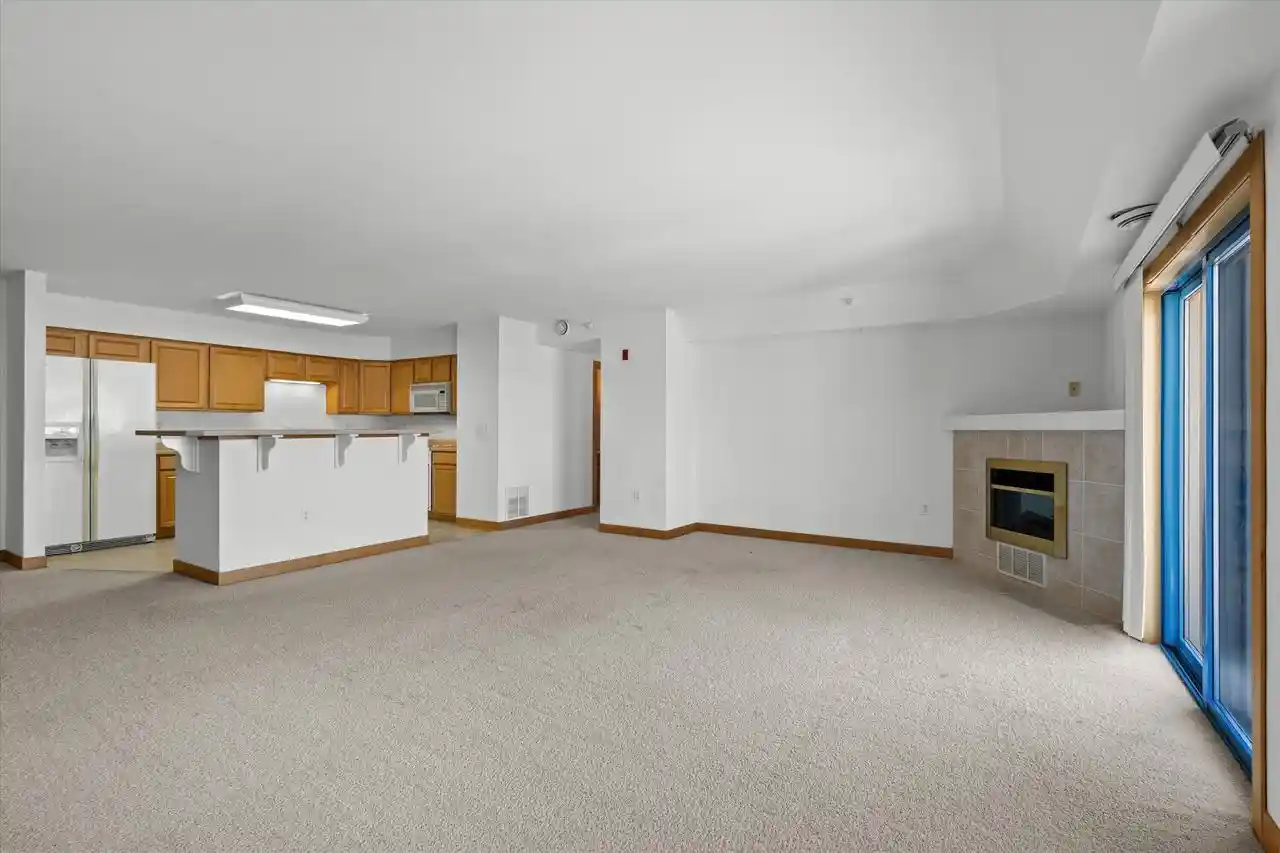 Homes for sale in Port Washington, WI | 415 N Lake Street Street, Port Washington, WI 53074 | Houzeo