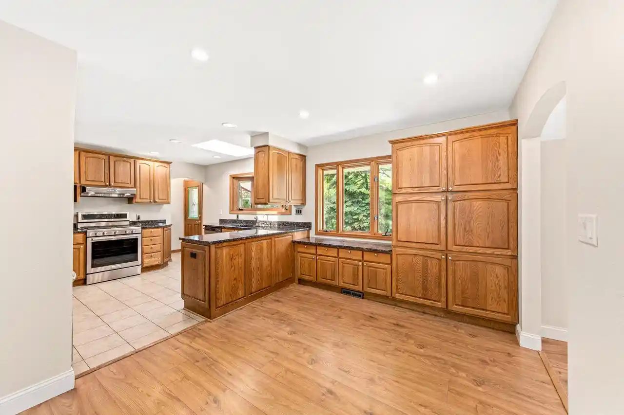 4th image of 12400 Elmhurst Parkway Parkway, Elm Grove, WI 53122 | MLS# 1964413