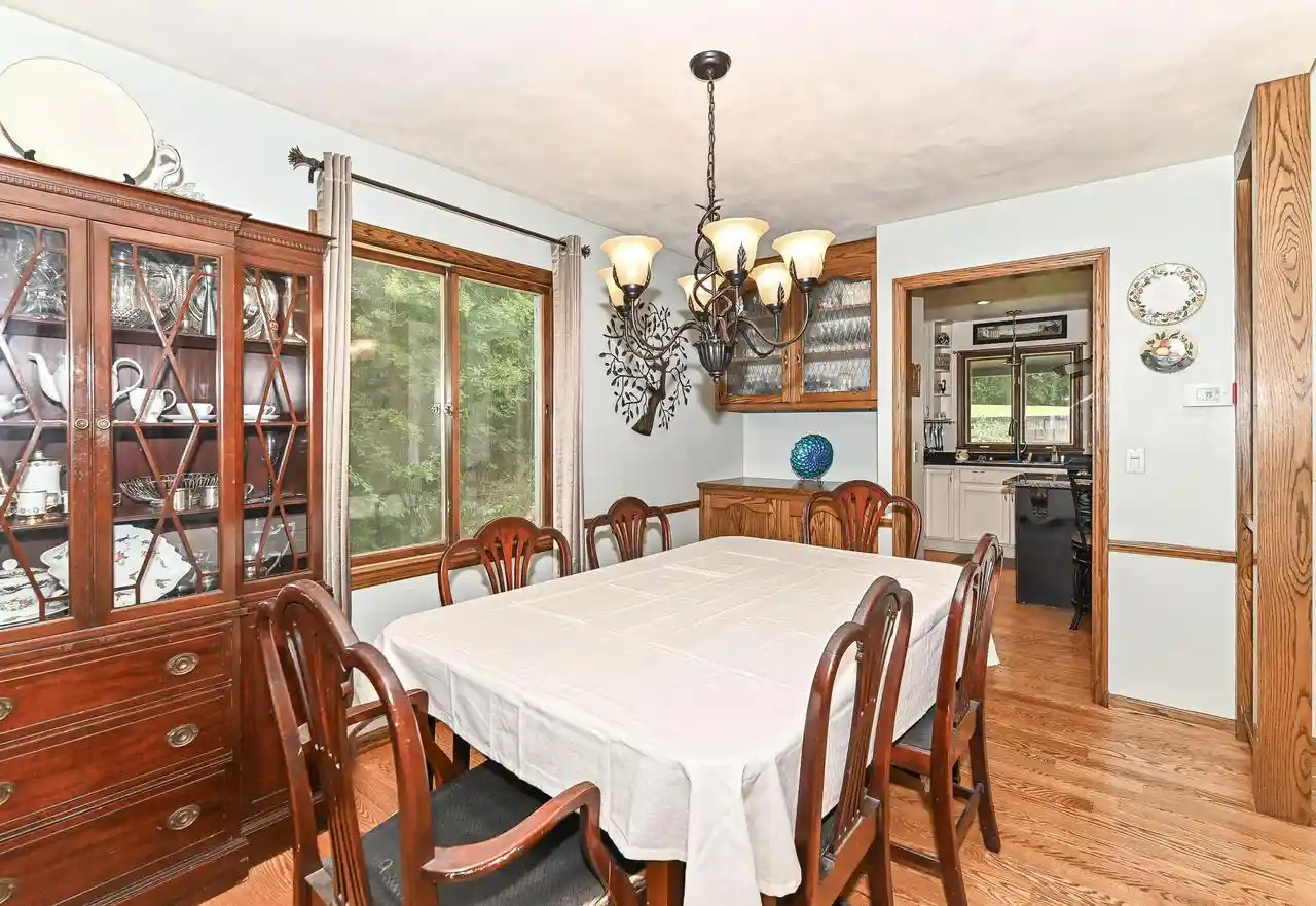 Homes for sale in New Berlin, WI | 21601 W Lochinvar Lane Lane, New Berlin, WI 53146 | MLS# 1964426