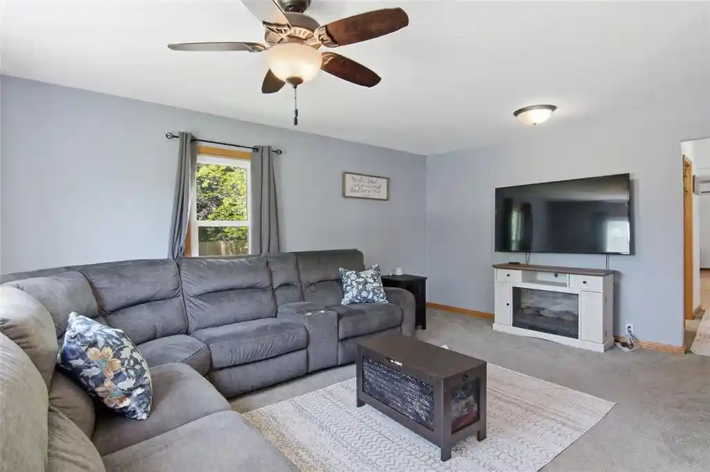 Homes for sale in Menomonie, WI | 1615 2Nd Avenue Avenue, Menomonie, WI 54751 | MLS# 1601242