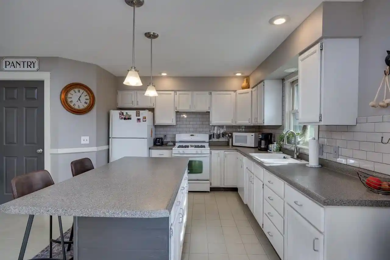 Homes for sale in Milton, WI | 5909 N Violet View Dr Dr, Milton, WI 53563 | MLS# 2024374