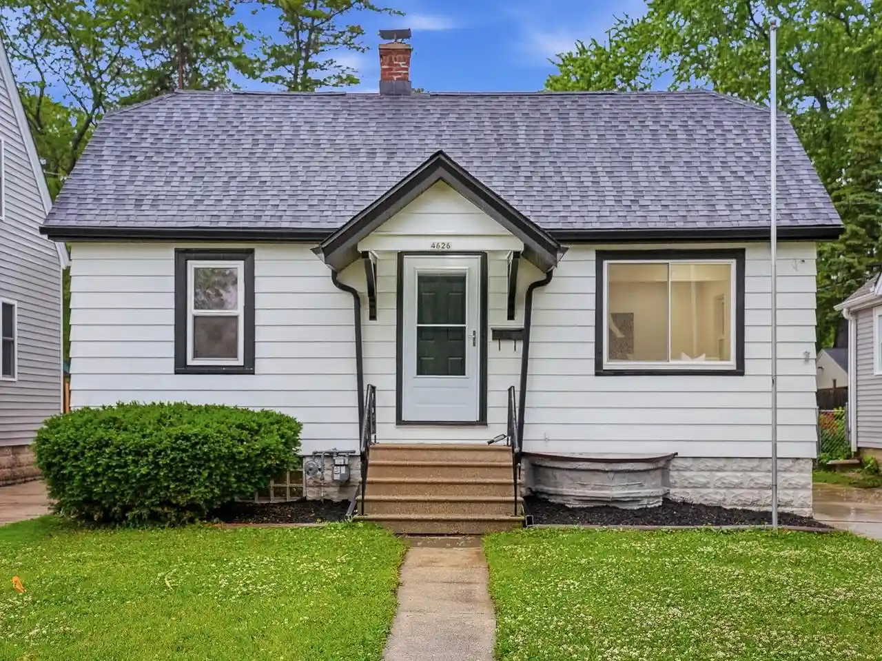Homes for sale in Milwaukee, WI | 4626 N River Park Boulevard Boulevard, Milwaukee, WI 53209 | MLS# 1964429