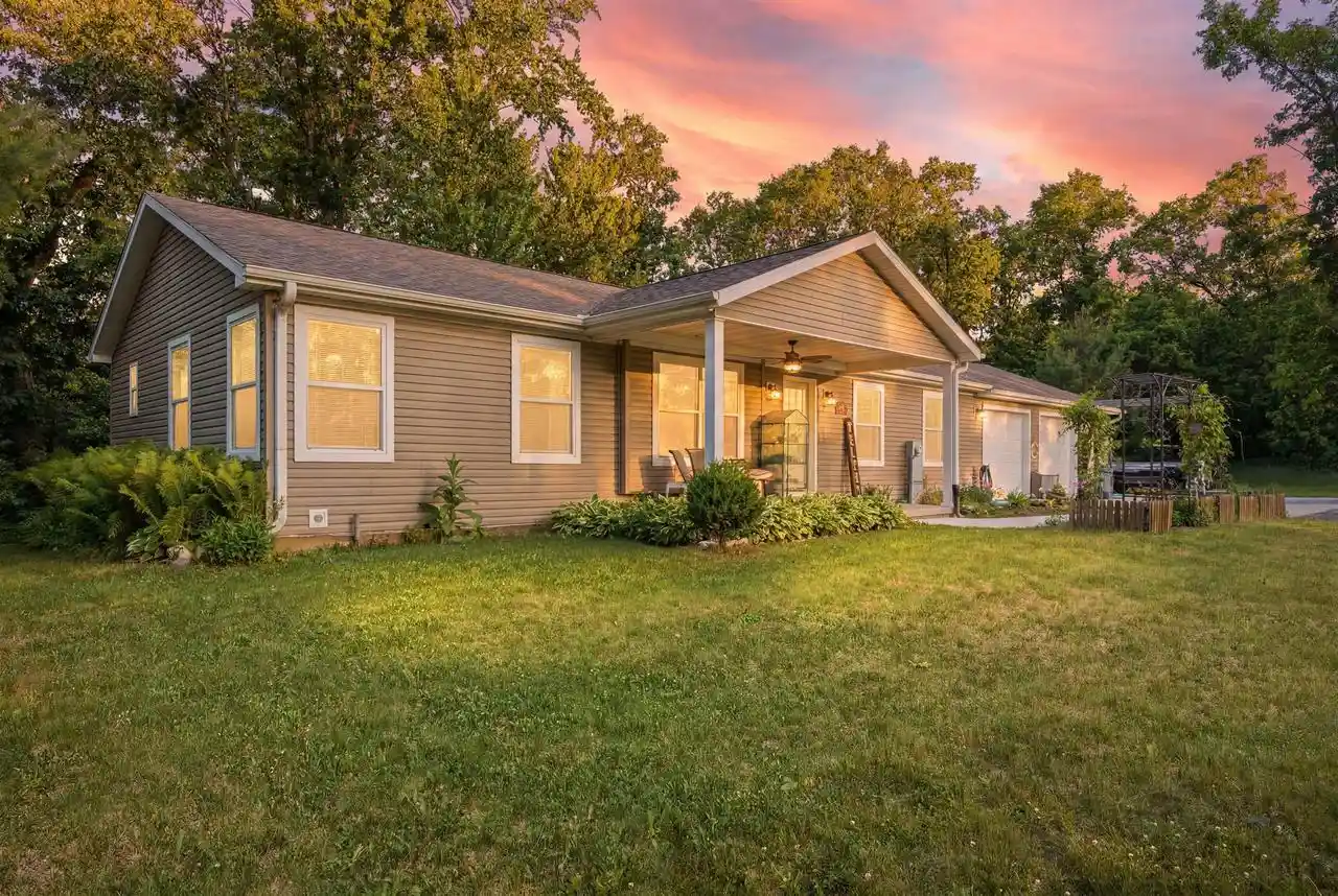 Homes for sale in Reedsburg, WI | S1919 Whitetail Dr Dr, Reedsburg, WI 53959 | MLS# 2024387