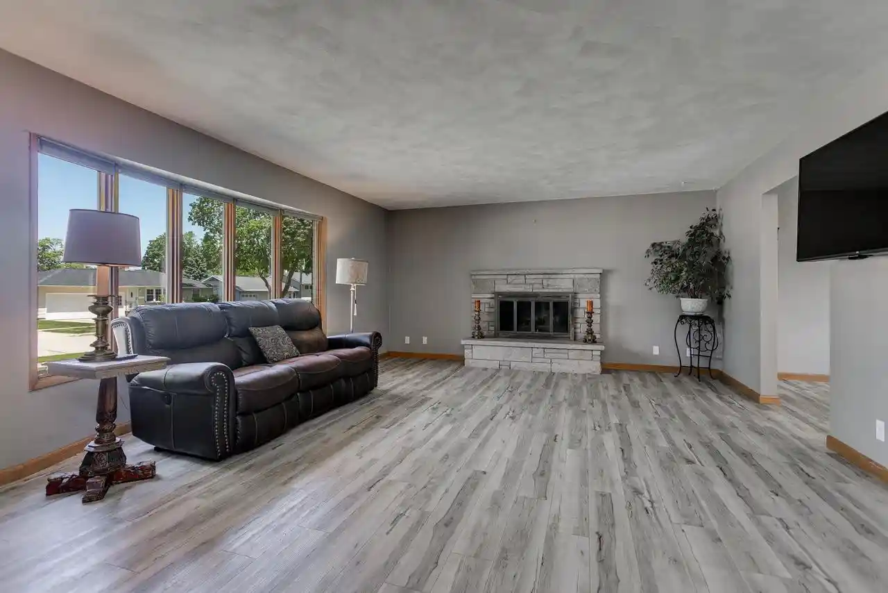 5th image of 1805 E Marquette Street Street, Appleton, WI 54911 | MLS# 50326281