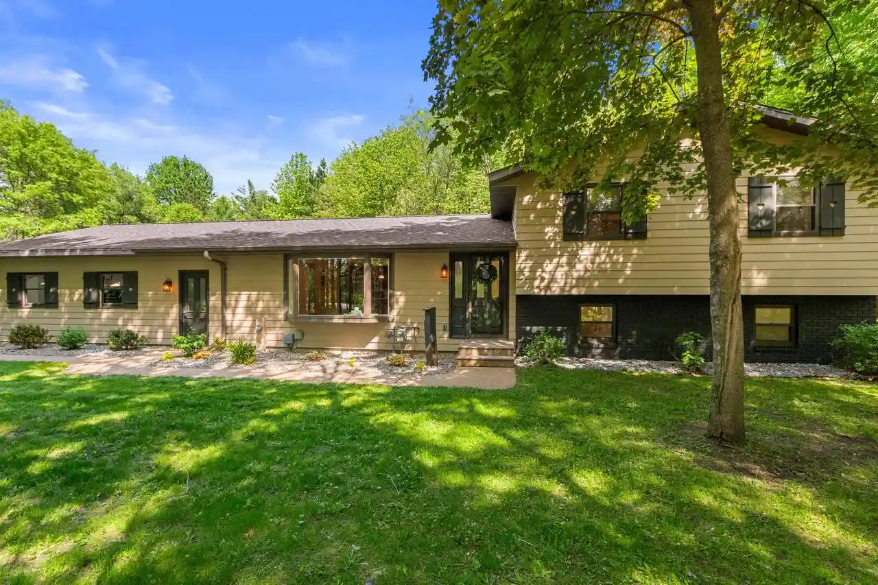 Homes for sale in Wisconsin Rapids, WI | 3164 Swanson Road Road, Wisconsin Rapids, WI 54495 | MLS# 22602353