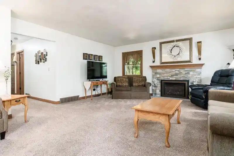 Homes for sale in Beloit, WI | 807 E Holiday Dr Dr, Beloit, WI 53511 | MLS# 2024410