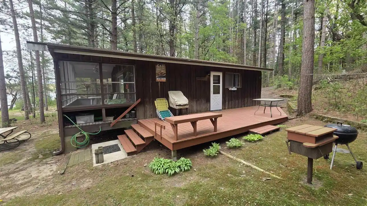 Homes for sale in Oxford, WI | 284 S Parker Lake Road Road, Oxford, WI 53952 | MLS# 2024423