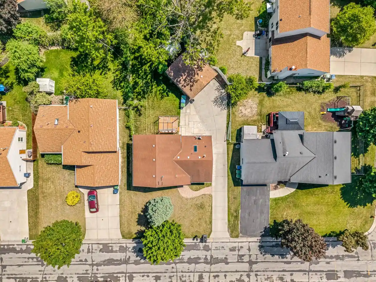 Homes for sale in Milwaukee, WI | 9611 W Darnel Avenue Avenue, Milwaukee, WI 53224 | MLS# 1964559