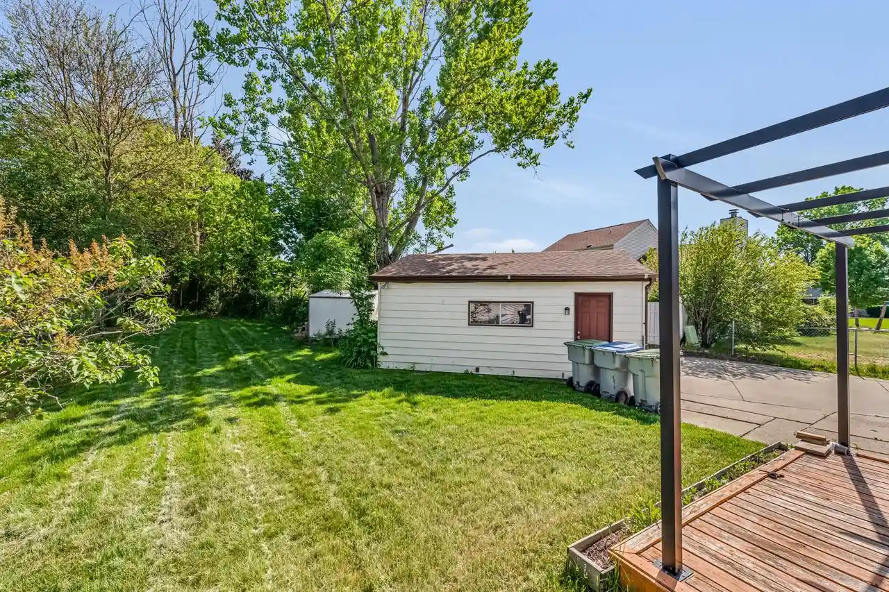 Homes for sale in Milwaukee, WI | 9611 W Darnel Avenue Avenue, Milwaukee, WI 53224 | MLS# 1964559