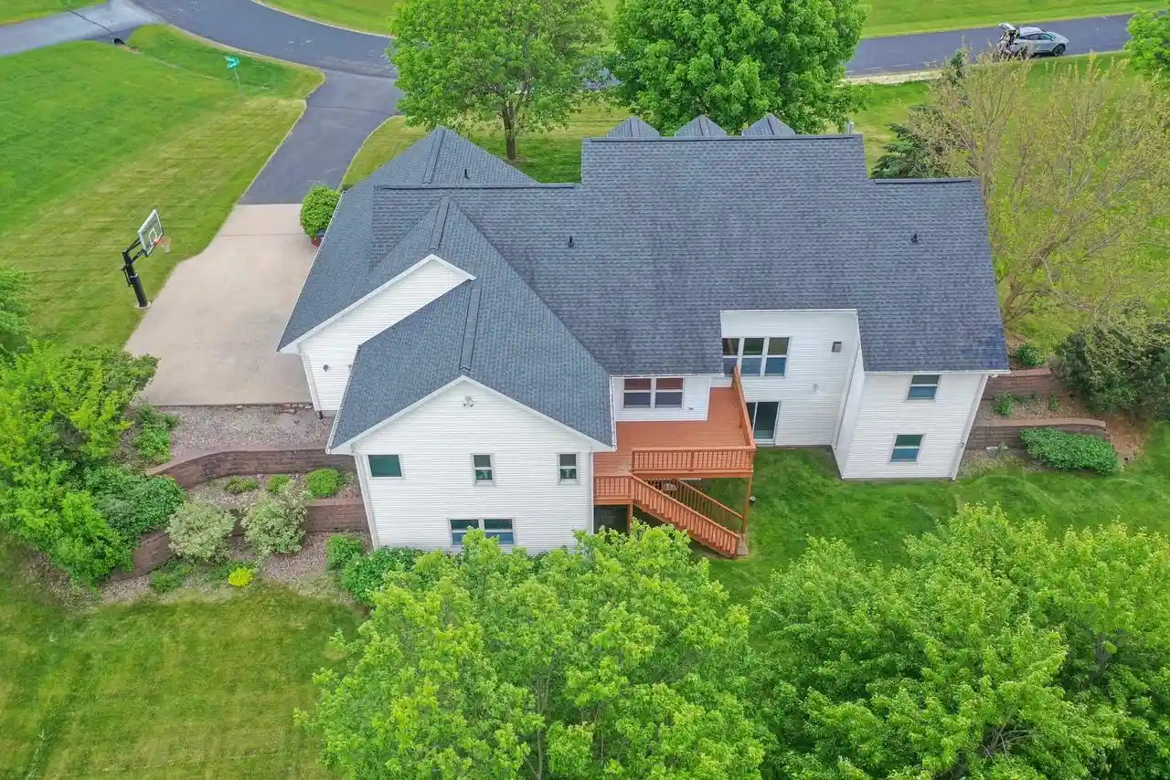 Homes for sale in Neenah, WI | W7436 Ridgeside Dr Dr, Neenah, WI 54956 | MLS# 50326329