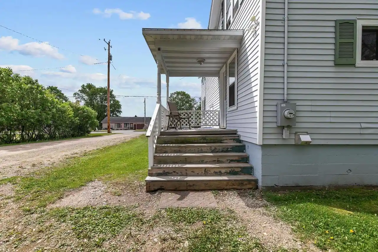 Homes for sale in Berlin, WI | 567 Broadway Street Street, Berlin, WI 54923 | MLS# 50326355
