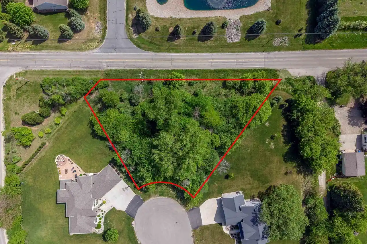 Homes for sale in Oshkosh, WI | 4366 Stonegate Court Court, Oshkosh, WI 54904 | MLS# 50326320
