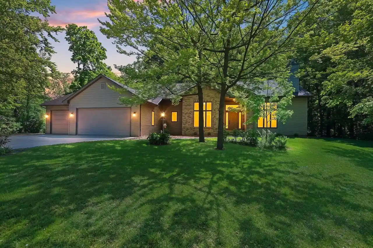 1st image of N3880 Anita Wieckert Road Road, Appleton, WI 54913 | MLS# 50326298
