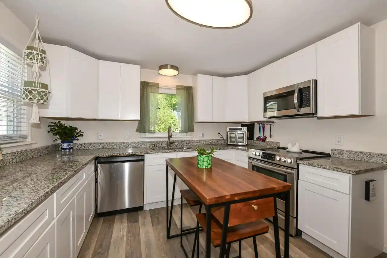 image of 1304 N Grandview Boulevard Boulevard, Waukesha, WI 53188 | MLS# 1964631