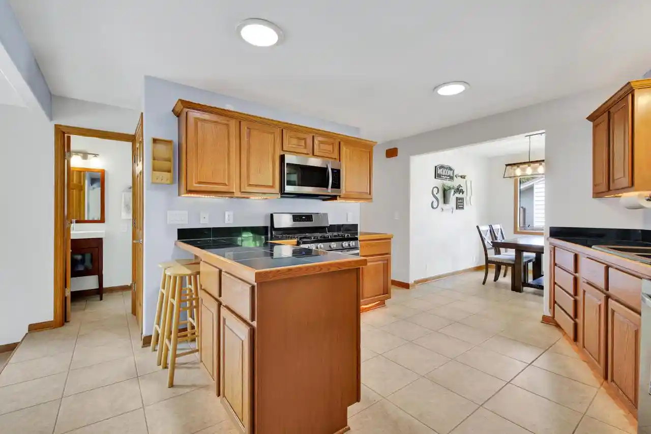 Homes for sale in Franklin, WI | 7527 S 73Rd Street Street, Franklin, WI 53132 | MLS# 1964644