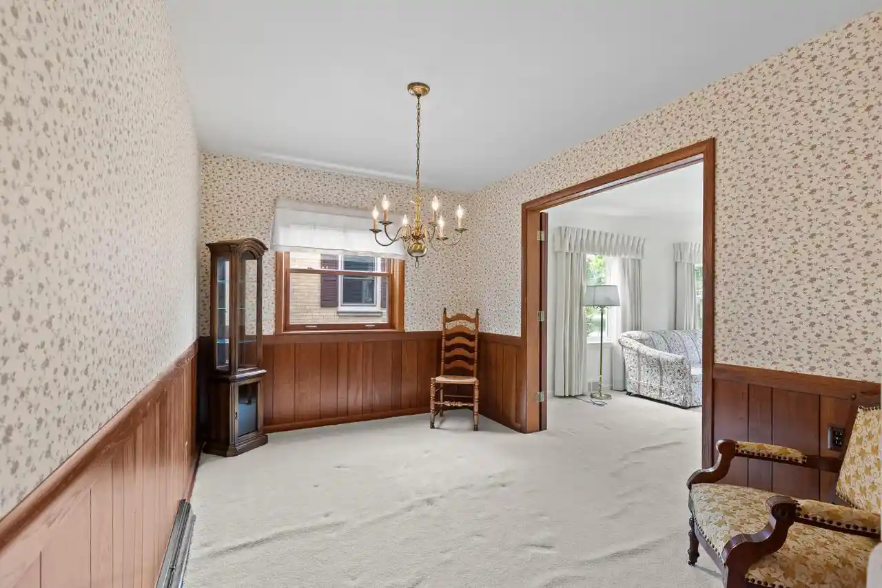 Homes for sale in South Milwaukee, WI | 531 Oak Street Street, South Milwaukee, WI 53172 | MLS# 1964657