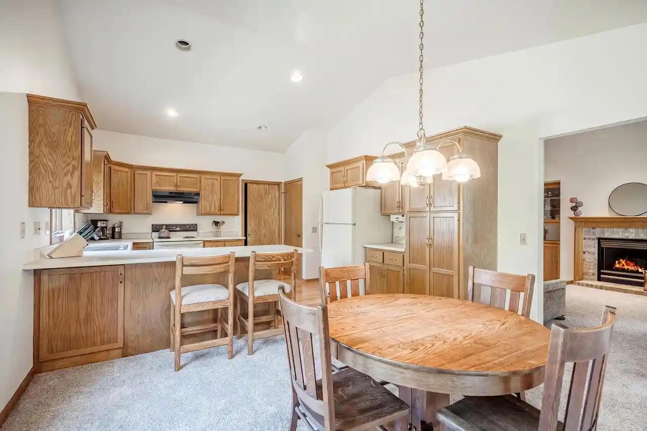 3rd image of 5602 Chestnut Lane Lane, Mcfarland, WI 53558 | MLS# 2024475