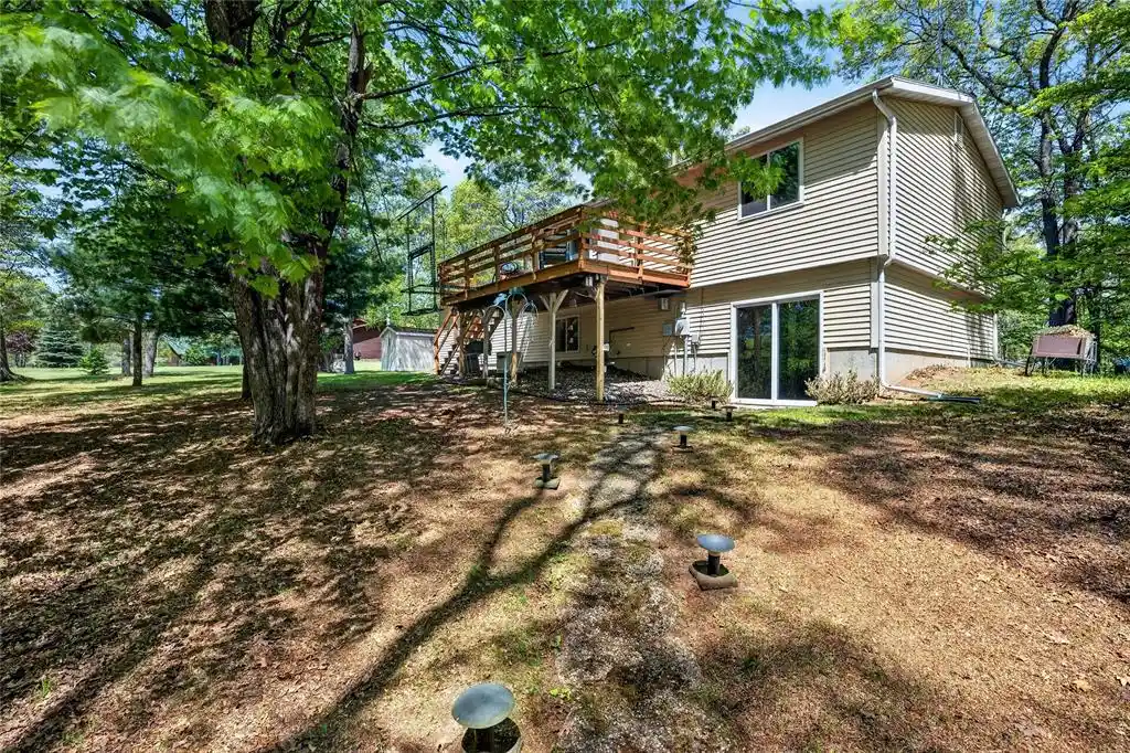Homes for sale in Solon Springs, WI | 9124 E Hilltop Dr Dr, Solon Springs, WI 54873 | MLS# 1601679