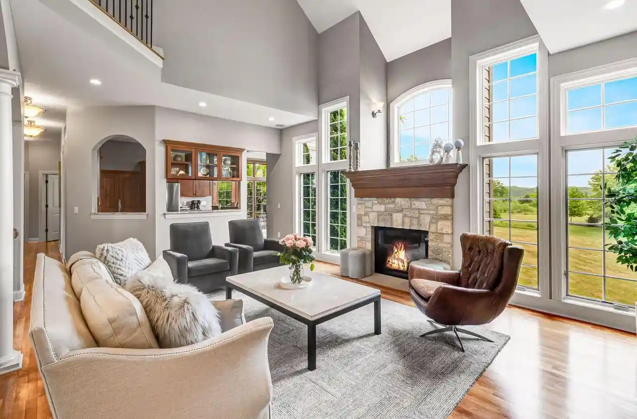 4th image of 11092 N Sutton Ridge Dr Dr, Mequon, WI 53097 | MLS# 1964687