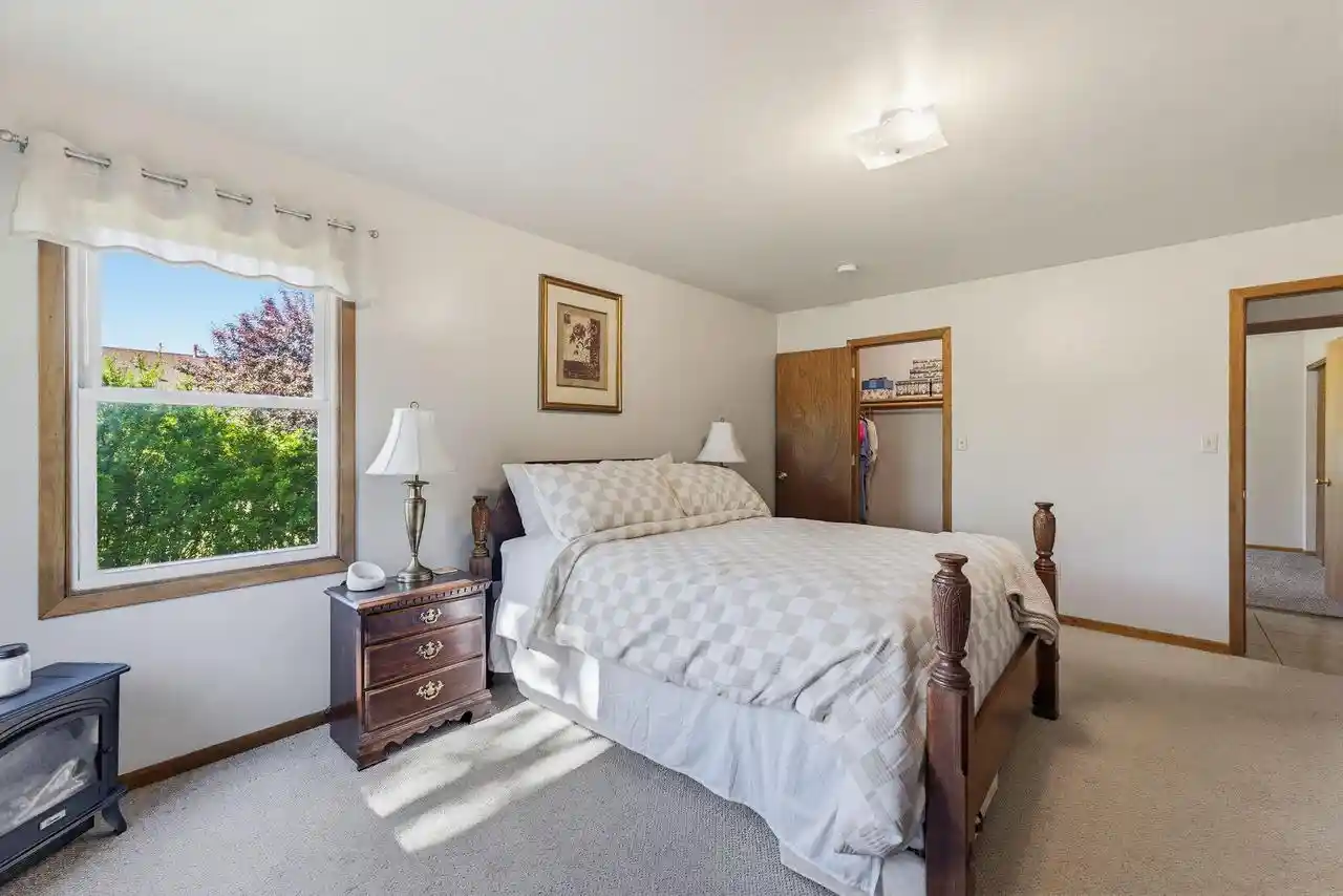 Homes for sale in Franklin, WI | 8820 W Travis Lane Lane, Franklin, WI 53132 | MLS# 1964686