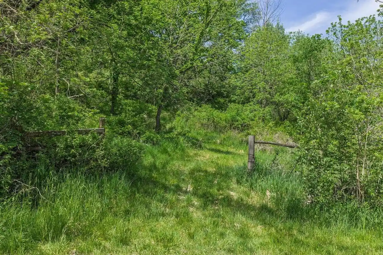 Homes for sale in Cazenovia, WI | Dog Hollow Road Road, Cazenovia, WI 53924 | MLS# 2024485