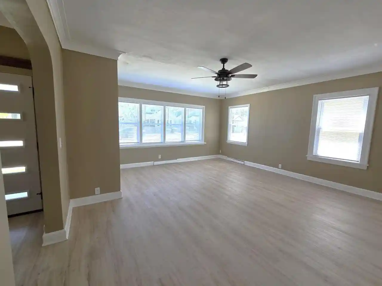 Homes for sale in Racine, WI | 732 Arthur Avenue Avenue, Racine, WI 53405 | MLS# 1964697