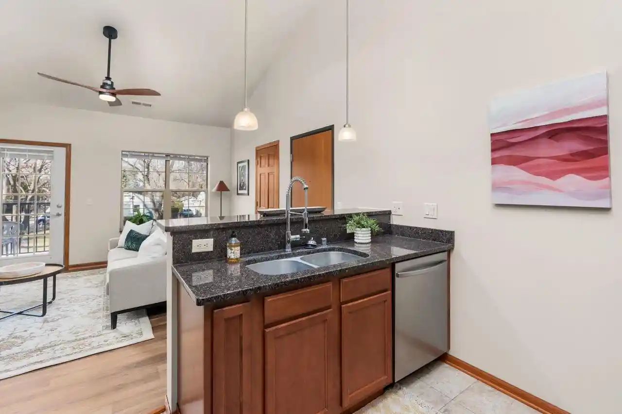 2nd image of 1517 Martin St St, Madison, WI 53713