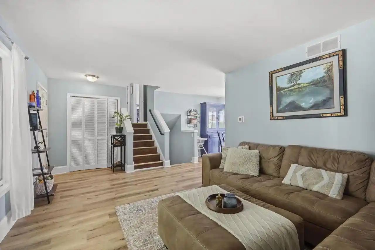 3rd image of 621 Seven Nations Dr Dr, Madison, WI 53713 | MLS# 2024496