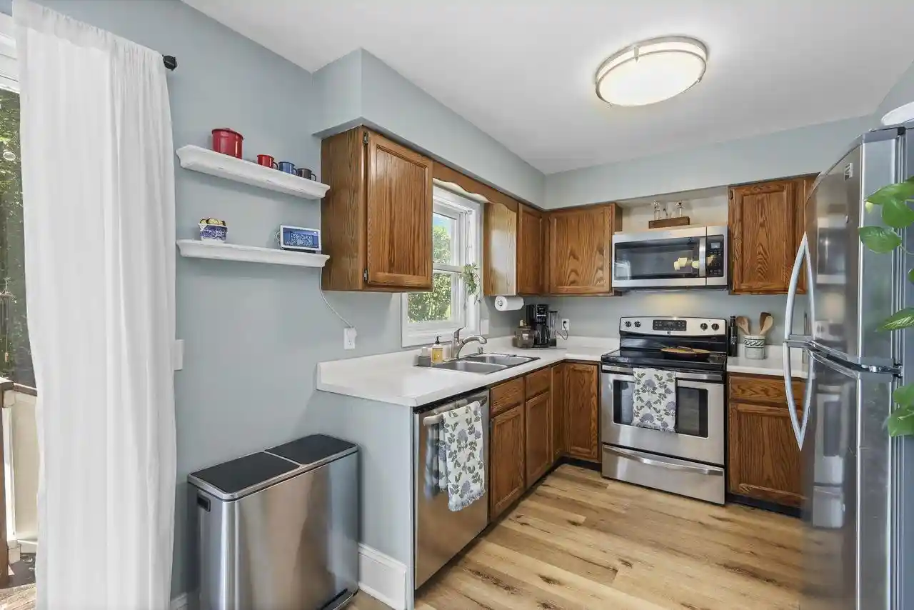 5th image of 621 Seven Nations Dr Dr, Madison, WI 53713 | MLS# 2024496
