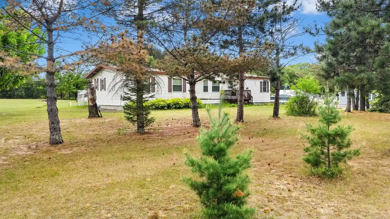Homes for sale in Oxford, WI | N4938 County Road J, Oxford, WI 53952 | MLS# 2024511