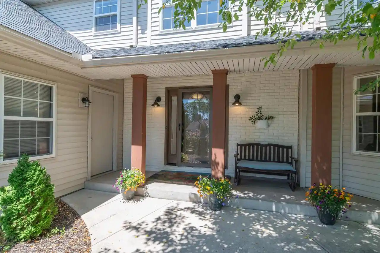 Homes for sale in Dousman, WI | 412 E Red Pine Circle Circle, Dousman, WI 53118 | MLS# 1964758
