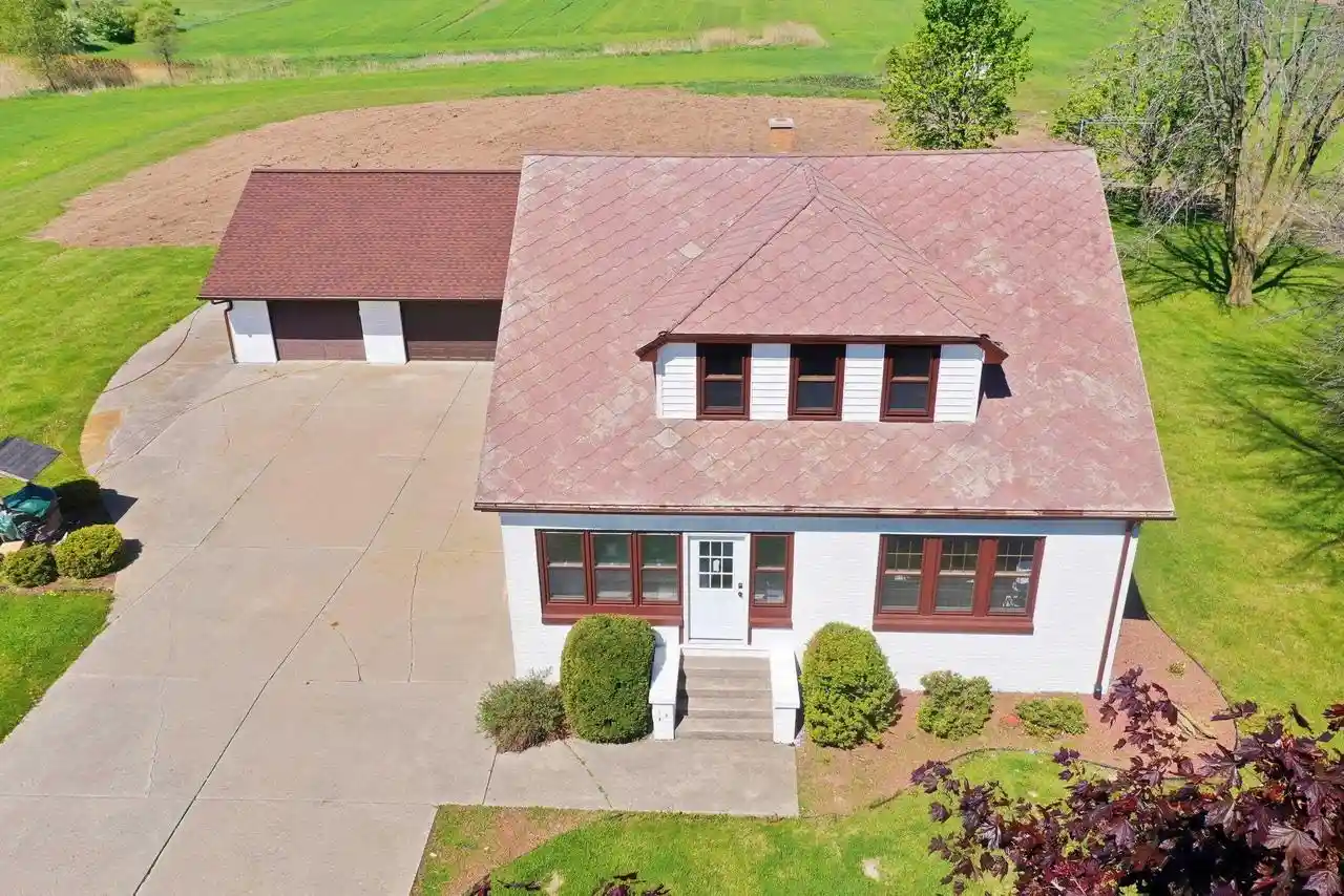 3rd image of 2110 N 8Th Street Street, Manitowoc, WI 54220 | MLS# 50326420