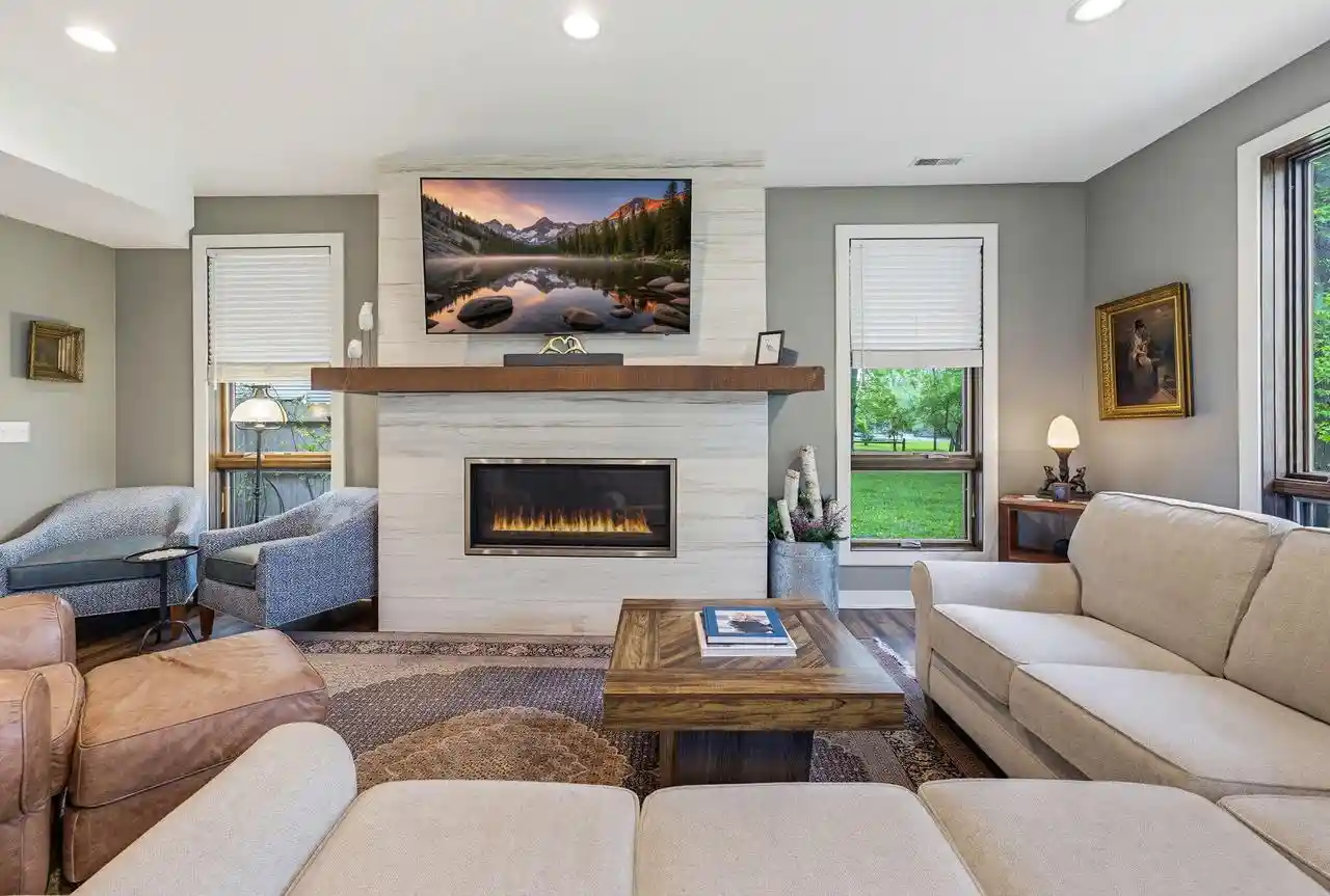 5th image of 34215 Venice Park Road Road, Delafield, WI 53018 | MLS# 1964796