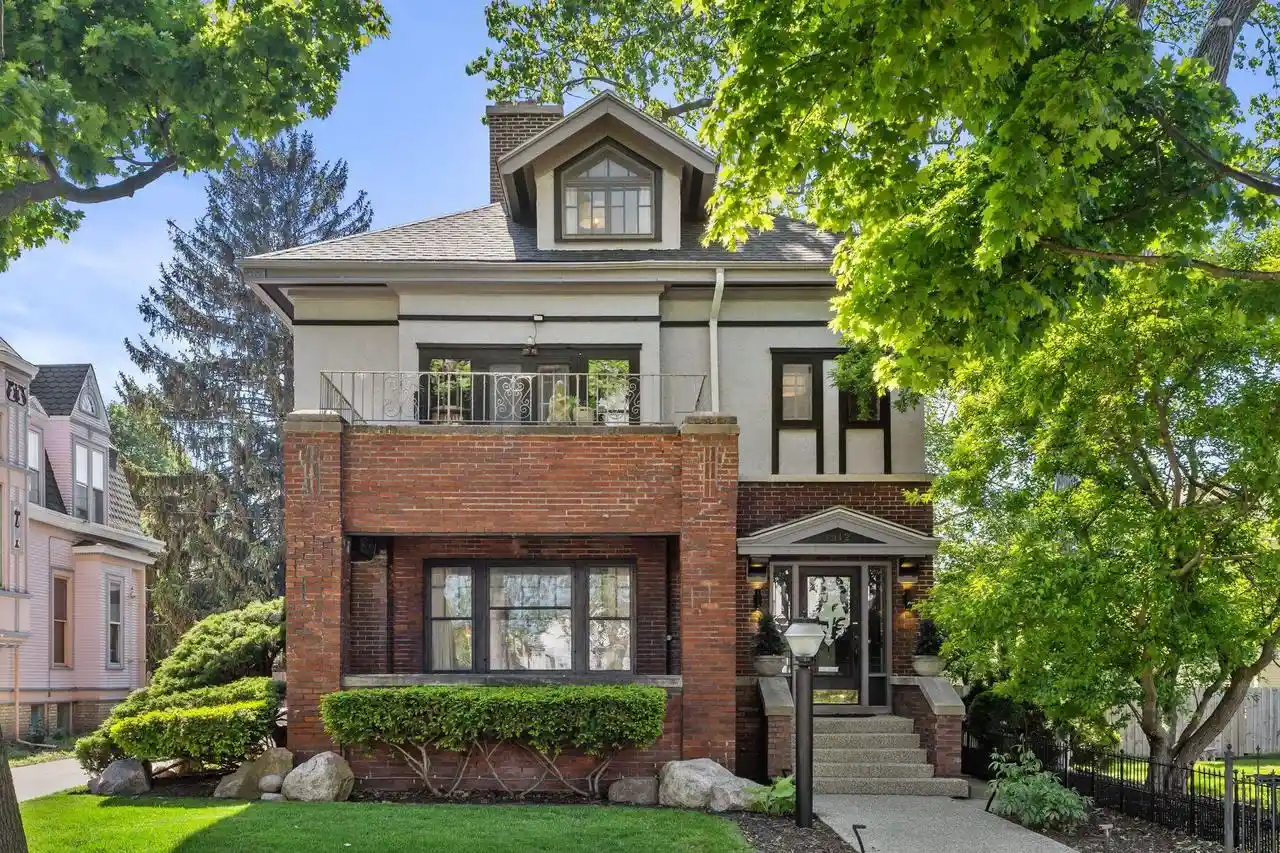 1st image of 1512 College Avenue Avenue, Racine, WI 53403 | MLS# 1964804