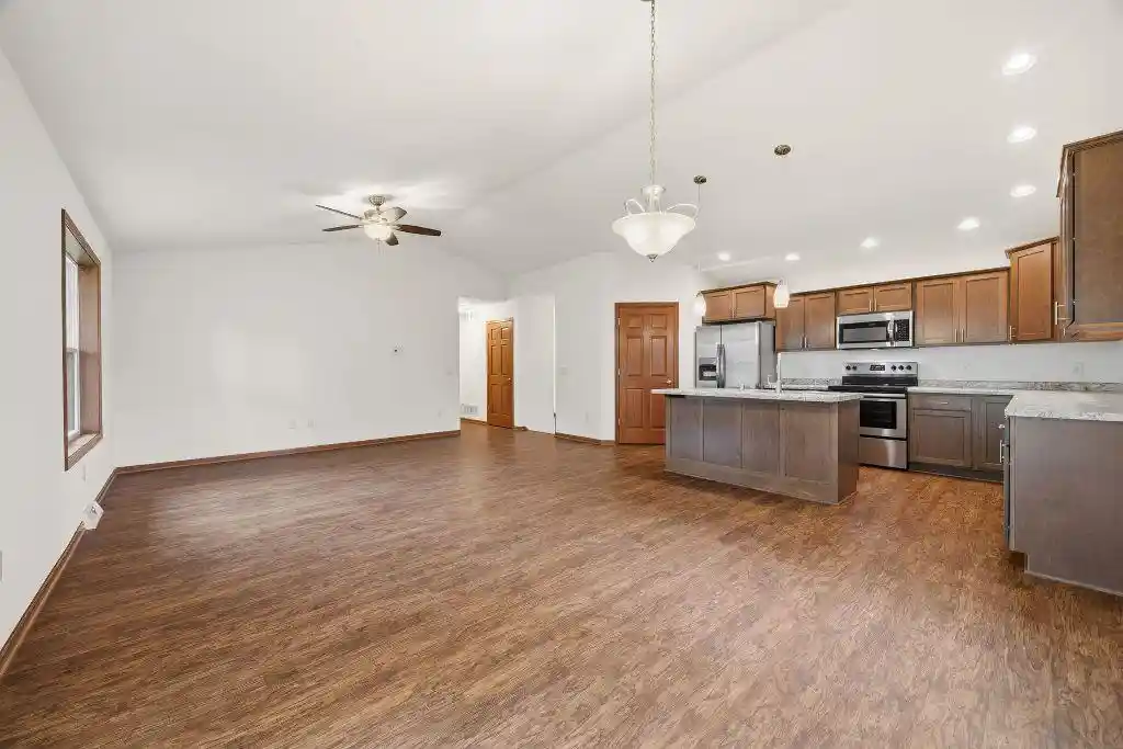 4th image of 390 Meadow Lane Lane, Columbus, WI 53925 | MLS# 2024529
