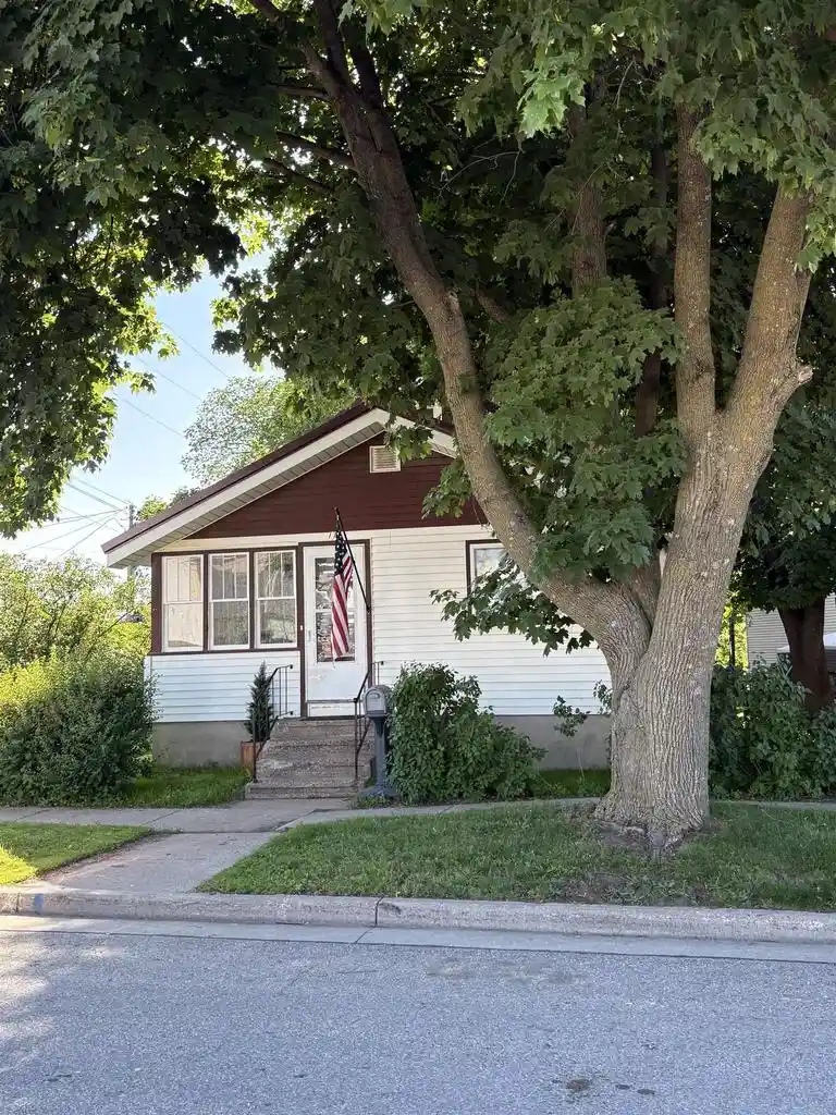 Homes for sale in Prairie Du Chien, WI | 115 N Prairie Street Street, Prairie Du Chien, WI 53821 | MLS# 2024528