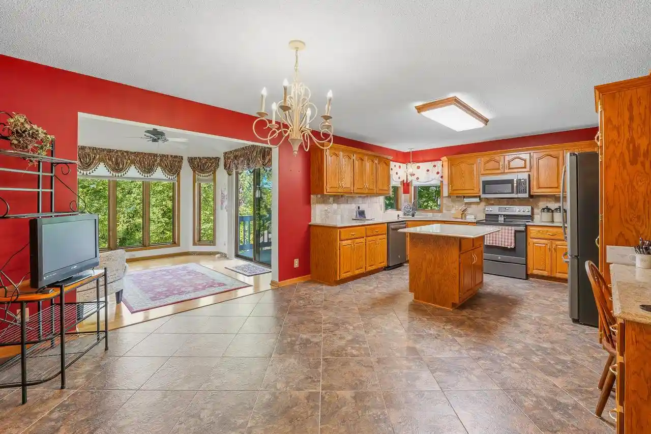Homes for sale in Mayville, WI | 787 Green Bay Dr Dr, Mayville, WI 53050 | MLS# 1964810