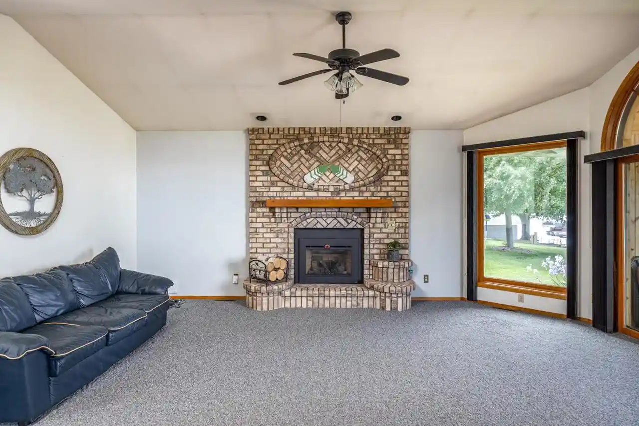 Homes for sale in Winneconne, WI | 9512 Laura Lane Lane, Winneconne, WI 54986 | MLS# 50326433