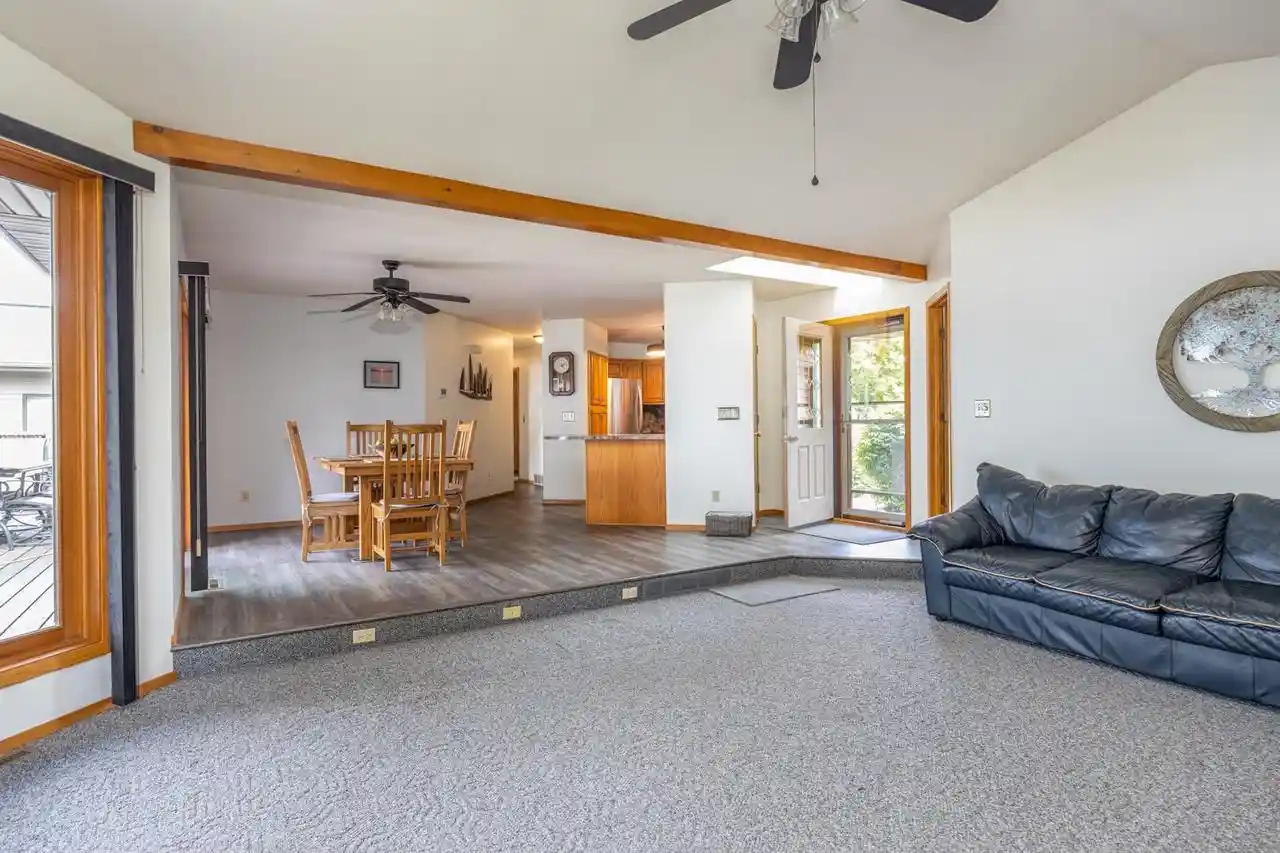 Homes for sale in Winneconne, WI | 9512 Laura Lane Lane, Winneconne, WI 54986 | MLS# 50326433