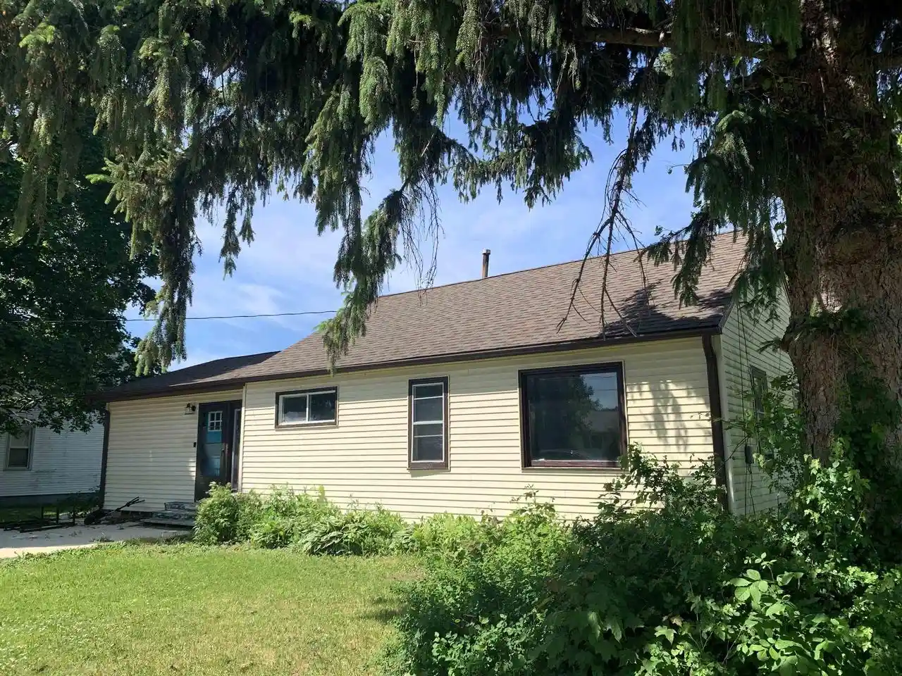 1st image of 744 Farnham Street Street, Columbus, WI 53925 | MLS# 2024548