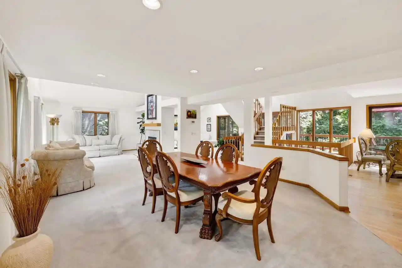 Photo 4 of Single family home for sale at 1 White Oaks Lane Lane, Madison, WI 53711 | MLS# 2024556 | Listing updated on 2026-09-16