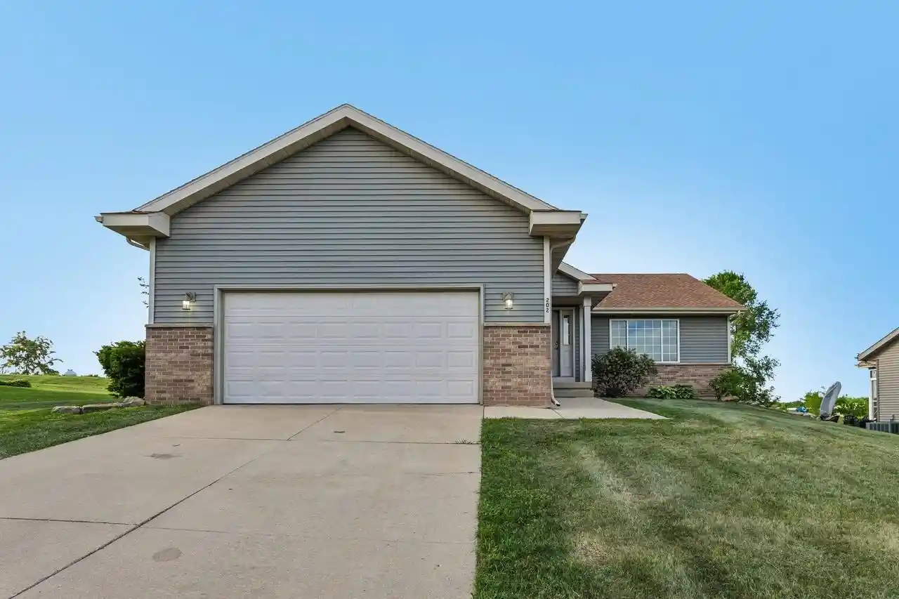 1st image of 202 Michelle Lane Lane, Cottage Grove, WI 53527 | MLS# 2024566