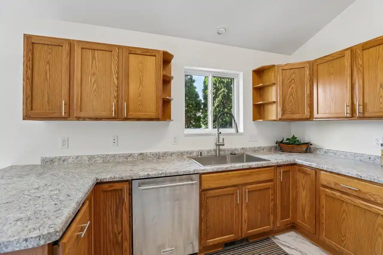 3rd image of 202 Michelle Lane Lane, Cottage Grove, WI 53527 | MLS# 2024566