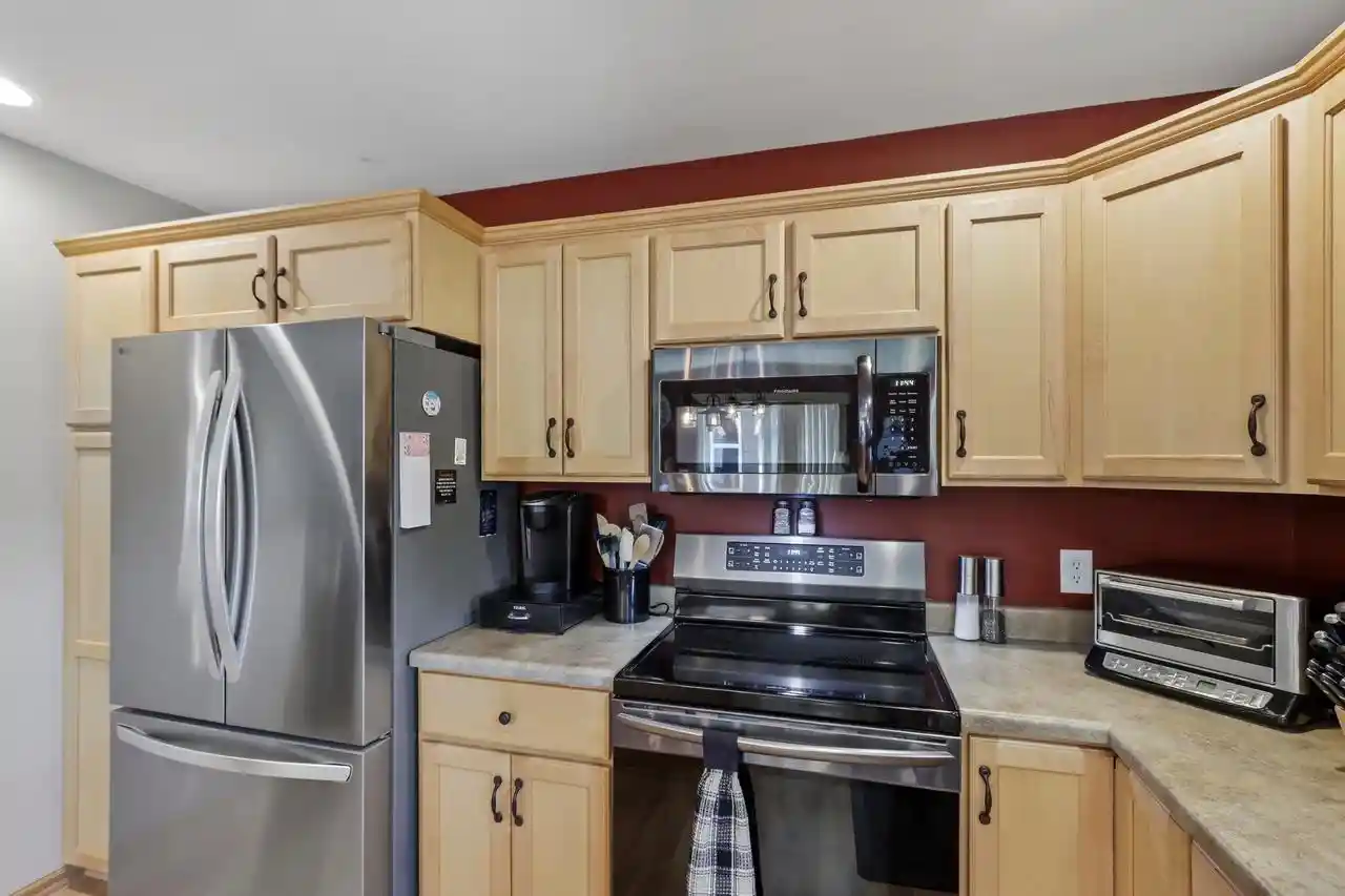 Homes for sale in Verona, WI | 501 Pine Lawn Parkway Parkway, Verona, WI 53593 | MLS# 2024563