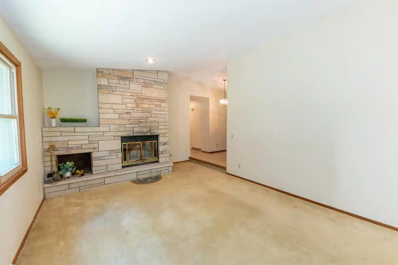 Homes for sale in Neenah, WI | 1032 Pilgrim Road Road, Neenah, WI 54956 | MLS# 50326470