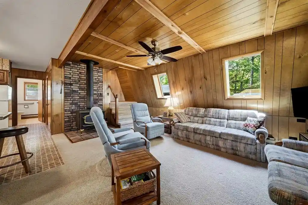Homes for sale in Augusta, WI | E20550 County Road Sd, Augusta, WI 54722 | MLS# 1601361