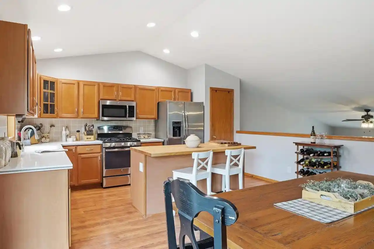 4th image of 4383 Van Winkle Way Way, Deforest, WI 53532 | MLS# 2024571